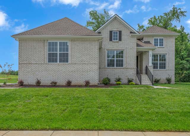 Property at 608 Lyndhurst Ct, Clarksville, TN 37043, 4 beds, 3.5 baths