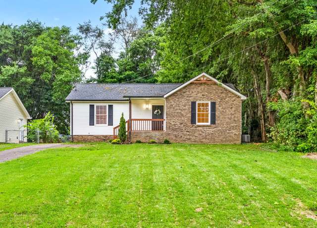 Property at 115 E St, Clarksville, TN 37042, 3 beds, 2 baths