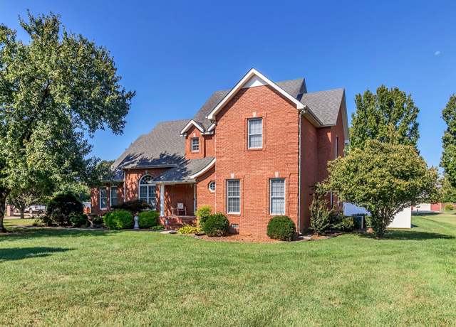 Property at 261 Franklin Heights Dr, Winchester, TN 37398, 3 beds, 3 baths