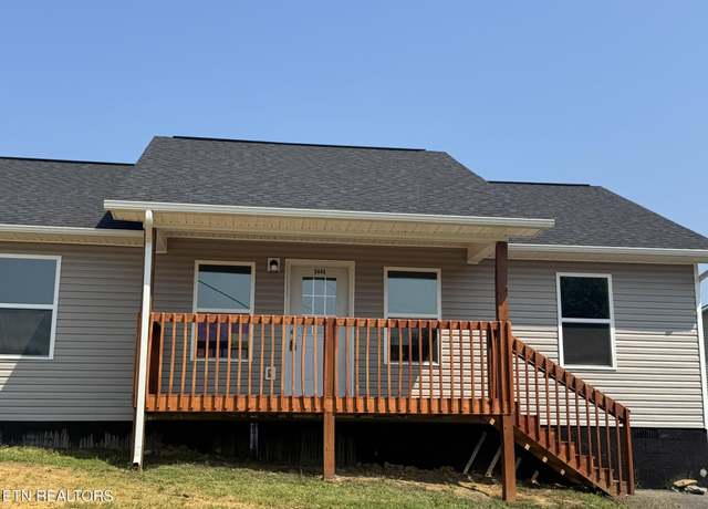 Property at 3445 Parker Blvd, Kodak, TN 37764, 3 beds, 2 baths