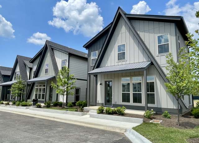 Property at 404 Morningside Mnr, Nashville, TN 37209, 3 beds, 2.5 baths