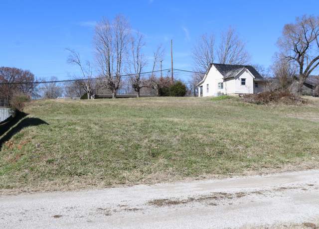 Property at 2013 S Main St, Columbia, TN 38401