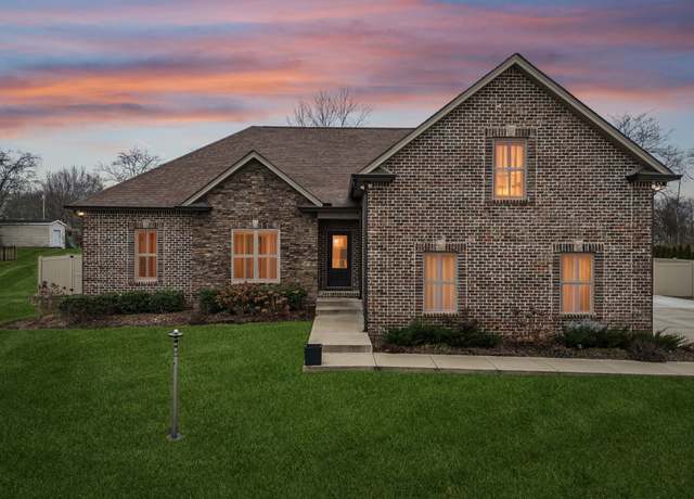 Property at 3064 Bristol Ln, Greenbrier, TN 37073, 3 beds, 2 baths