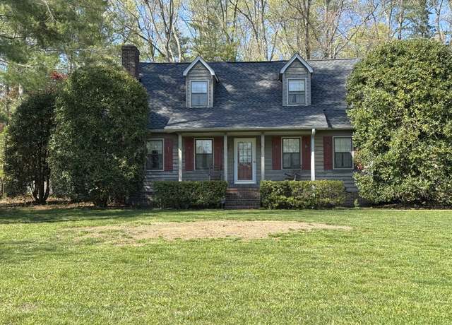 Property at 110 Autumn Ln, Tullahoma, TN 37388, 3 beds, 2 baths