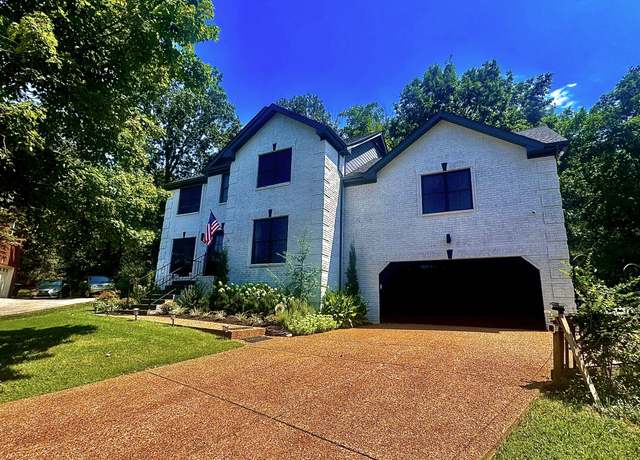 Property at 804 Bromley Ct, Smyrna, TN 37167, 3 beds, 2.5 baths