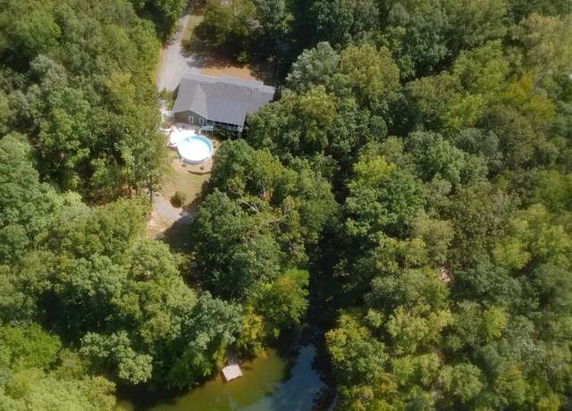 Property at 211 Timber Ln, Winchester, TN 37398, 4 beds, 3 baths