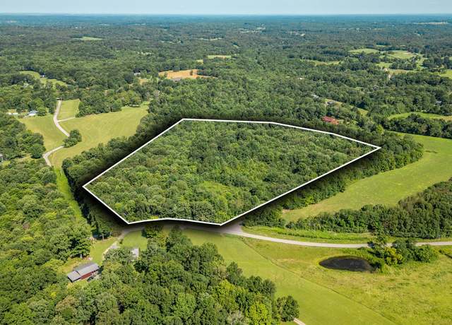 Property at 0 Louis Tuttle Rd, Westmoreland, TN 37186