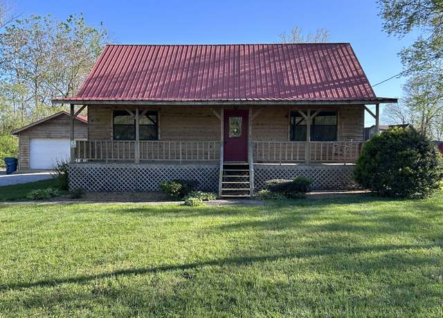 Property at 7840 Nashville Hwy, Baxter, TN 38544, 3 beds, 2 baths
