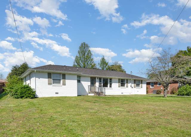 Property at 2904 Windemere Cir, Nashville, TN 37214, 3 beds, 2 baths