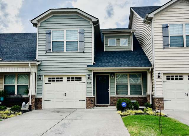 Property at 909 Granville Dr, Murfreesboro, TN 37128, 3 beds, 3 baths