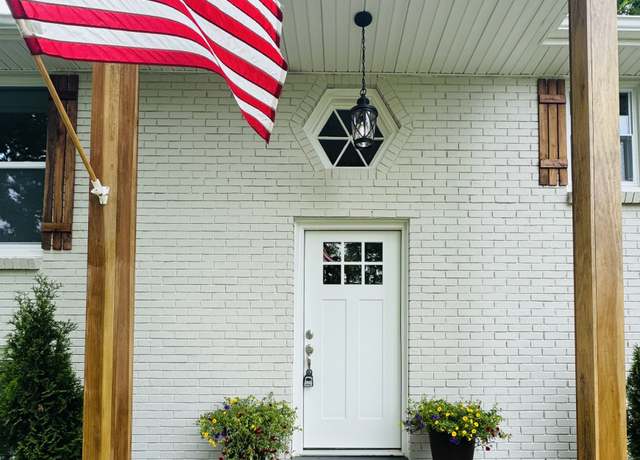 Property at 2513 Hickory Dr, Springfield, TN 37172, 3 beds, 1.5 baths