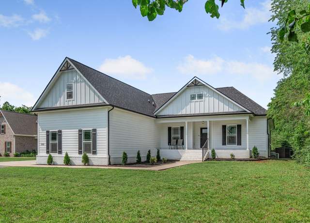 Property at 3321 E Main St, Murfreesboro, TN 37127, 3 beds, 2.5 baths