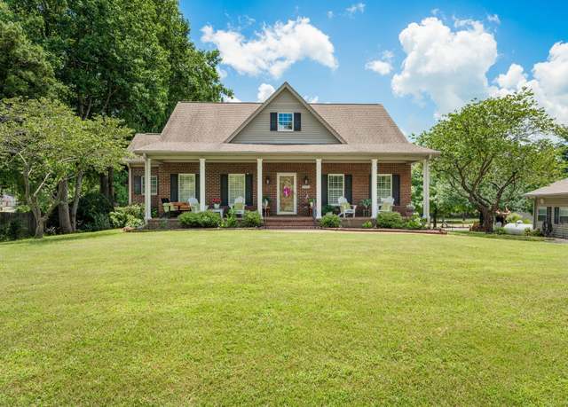 Property at 1711 Old Thompson Station Rd, Thompsons Station, TN 37179, 3 beds, 3.5 baths