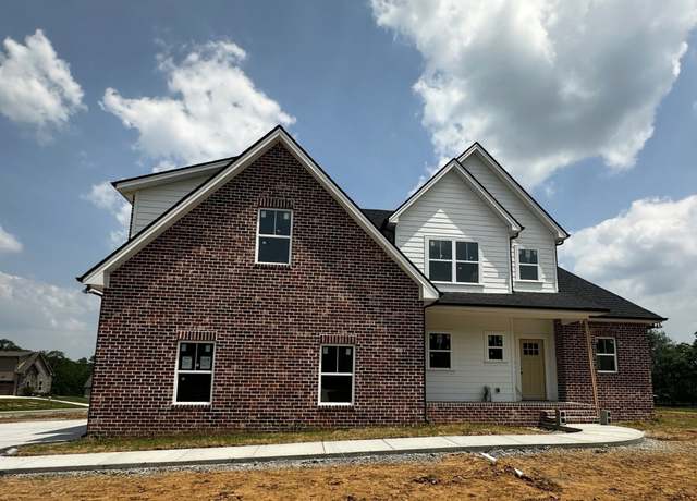 Property at 1067 Robert Lee Dr, Gallatin, TN 37066, 3 beds, 2.5 baths