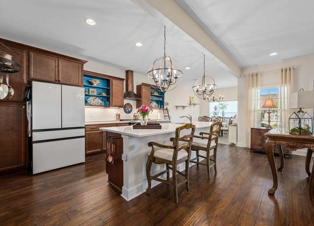 Property at 2365 Stonecenter Ln, Murfreesboro, TN 37128, 3 beds, 3.5 baths