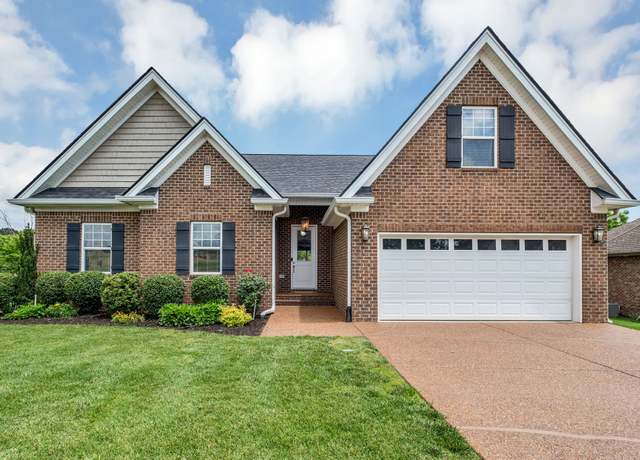 Property at 1203 Greensward Ave, Lebanon, TN 37087, 4 beds, 2 baths