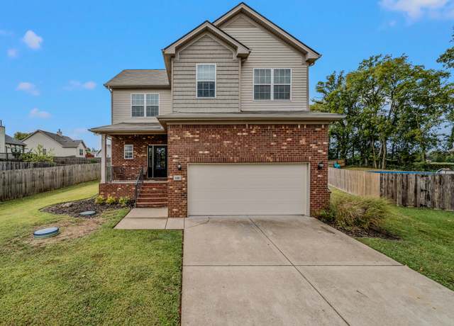 Property at 1008 Glenda Dr, Murfreesboro, TN 37128, 3 beds, 2.5 baths