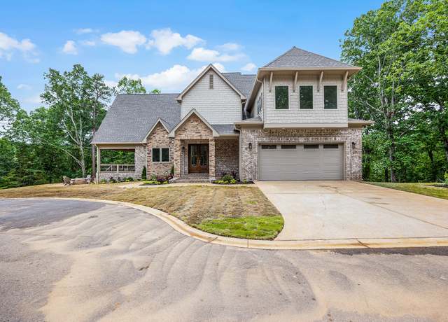 Property at 200 Pioneer Trl, Savannah, TN 38372, 5 beds, 4.5 baths
