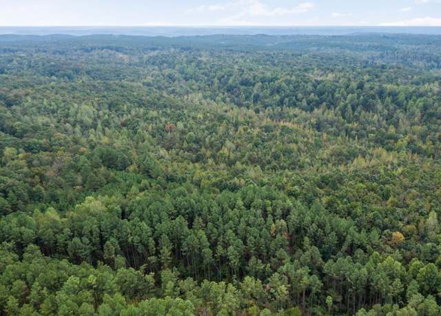 Property at 2 Peachwood Ln, Camden, TN 38320