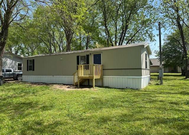 Property at 107 Longview Ave, Fayetteville, TN 37334, 2 beds, 1 bath