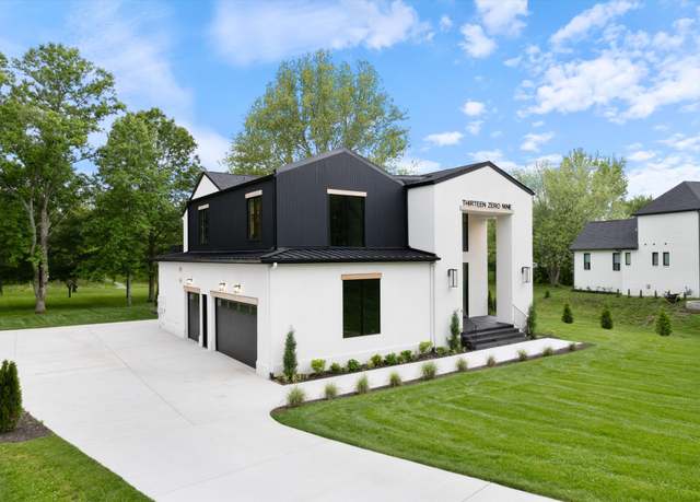 Property at 1309 Twin Springs Dr, Brentwood, TN 37027, 5 beds, 5.5 baths