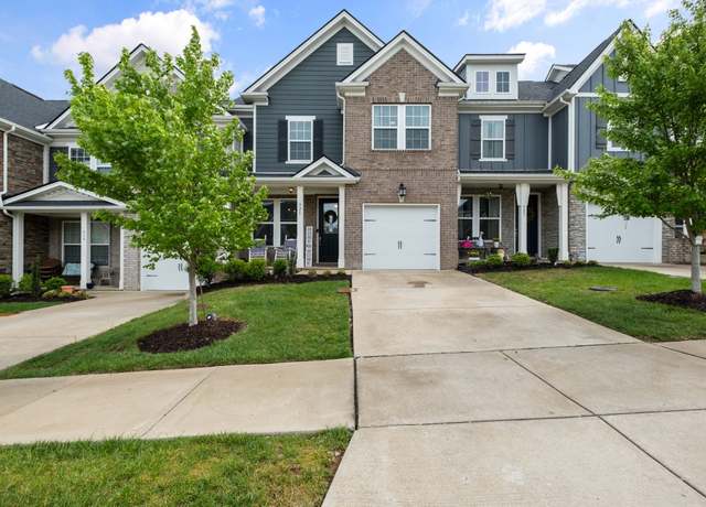 Property at 921 Cavan Ln, Mount Juliet, TN 37122, 3 beds, 2.5 baths