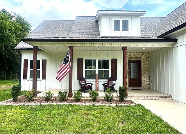 Property at 7575 Carthage Hwy, Lebanon, TN 37087, 4 beds, 3 baths
