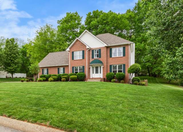 Property at 1820 Springs Inn Rd, Clarksville, TN 37043, 4 beds, 2.5 baths