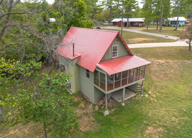 Property at 4428 Deer Creek Rd, Linden, TN 37096, 2 beds, 1 bath