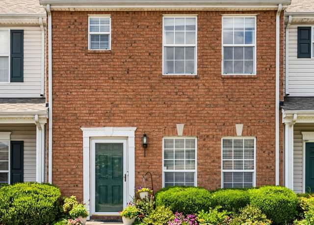 Property at 237 Northcrest Commons Cir, Nashville, TN 37211, 3 beds, 2.5 baths