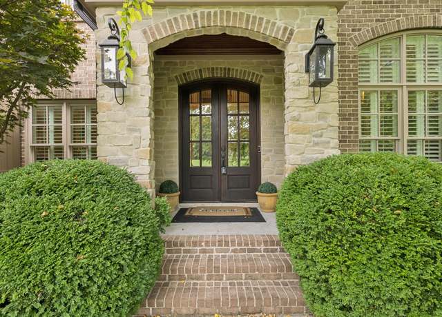 Property at 2433 Durham Manor Dr, Franklin, TN 37064, 4 beds, 5 baths