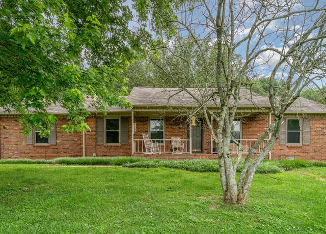 Property at 3105 Dell Dr, Hermitage, TN 37076, 3 beds, 2 baths