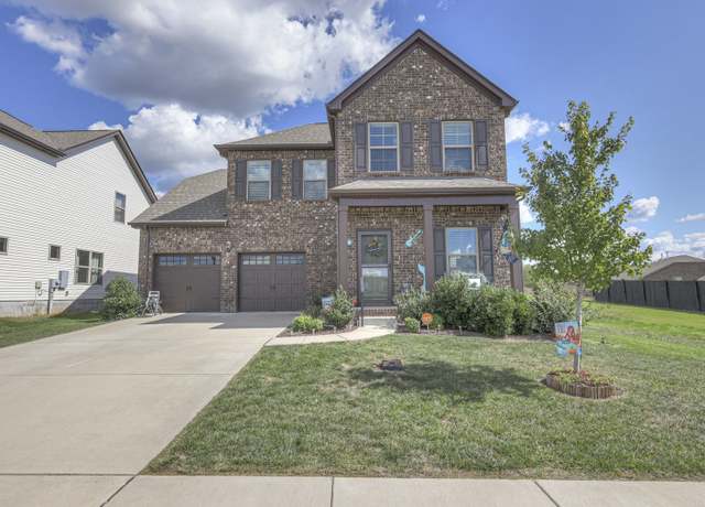 Property at 1239 Westgate Dr, Gallatin, TN 37066, 4 beds, 2.5 baths