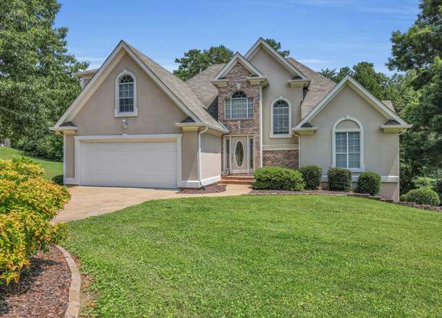 Property at 8929 Chaffin Ln, Chattanooga, TN 37421, 3 beds, 3.5 baths
