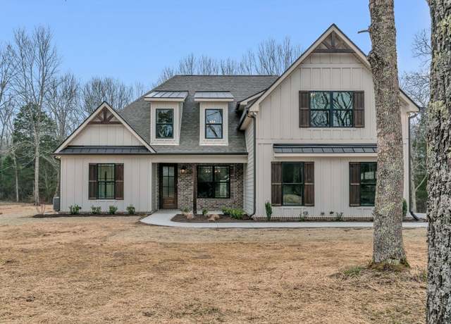 Property at 1303 Athens Rd, Lebanon, TN 37087, 4 beds, 2.5 baths