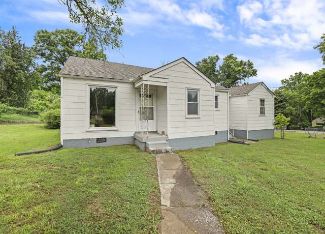 Property at 732 Drummond Dr, Nashville, TN 37211, 2 beds, 1 bath