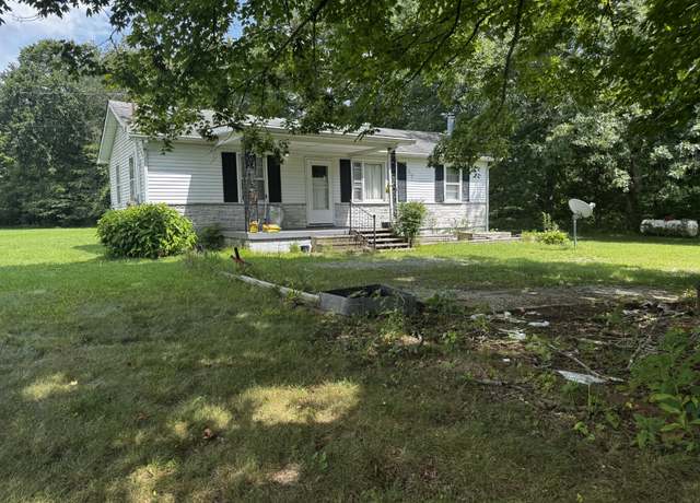 Property at 2095 Mosley Ferry Rd, Chapmansboro, TN 37035, 2 beds, 1 bath