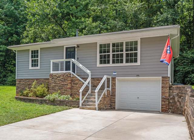 Property at 517 Lullwater Rd, Chattanooga, TN 37405, 3 beds, 1 bath