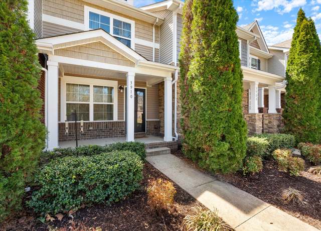 Property at 3910 Hoggett Ford Rd, Hermitage, TN 37076, 2 beds, 2.5 baths