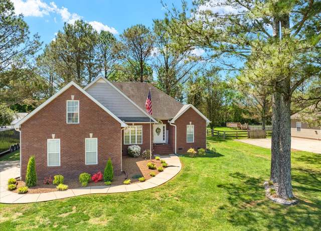 Property at 1423 Alyssa Dr, Chapel Hill, TN 37034, 3 beds, 2 baths