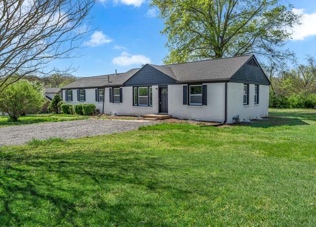 Property at 403 Kemper Dr N, Madison, TN 37115, 5 beds, 3.5 baths
