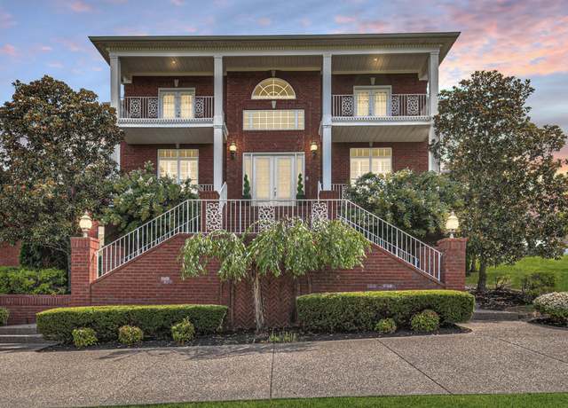 Property at 2971 Mclemore Cir, Franklin, TN 37064, 4 beds, 4.5 baths