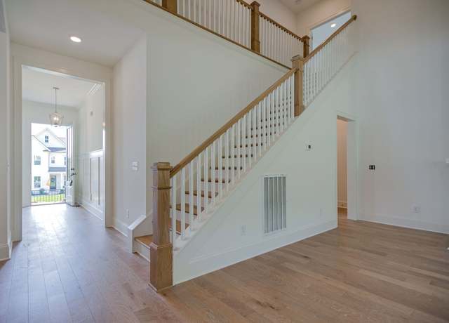 Property at 7413 Black Fox Dr, Fairview, TN 37062, 4 beds, 3 baths