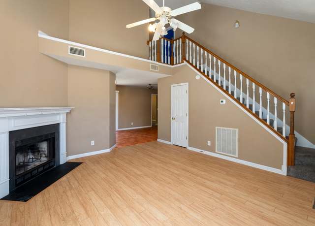 Property at 4241 Kevinwood Ct, Antioch, TN 37013, 3 beds, 2.5 baths