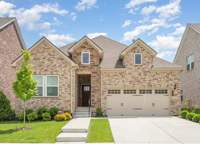Property at 428 Triple Crown Cir, Gallatin, TN 37066, 3 beds, 2 baths