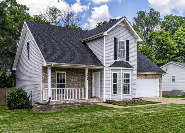 Property at 1424 Buchanon Dr, Clarksville, TN 37042, 4 beds, 2 baths