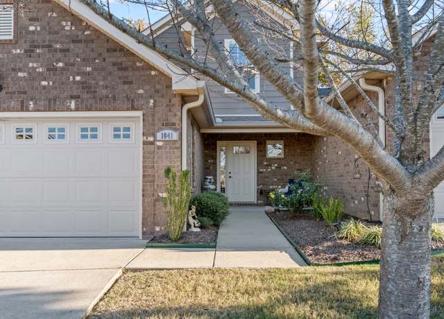 Property at 1041 Irish Way, Spring Hill, TN 37174, 3 beds, 2.5 baths