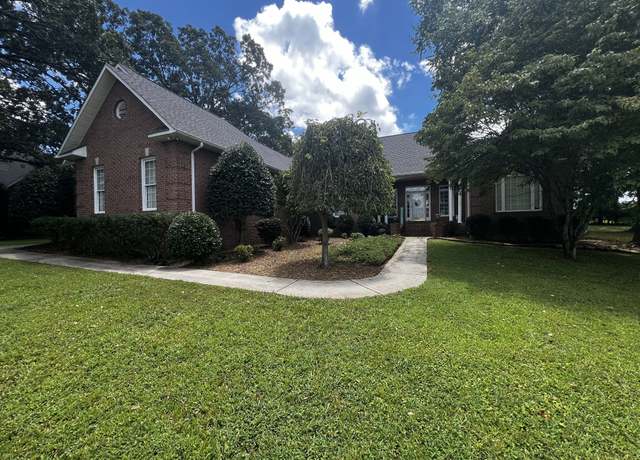 Property at 54 Foyer Dr, Winchester, TN 37398, 4 beds, 3 baths