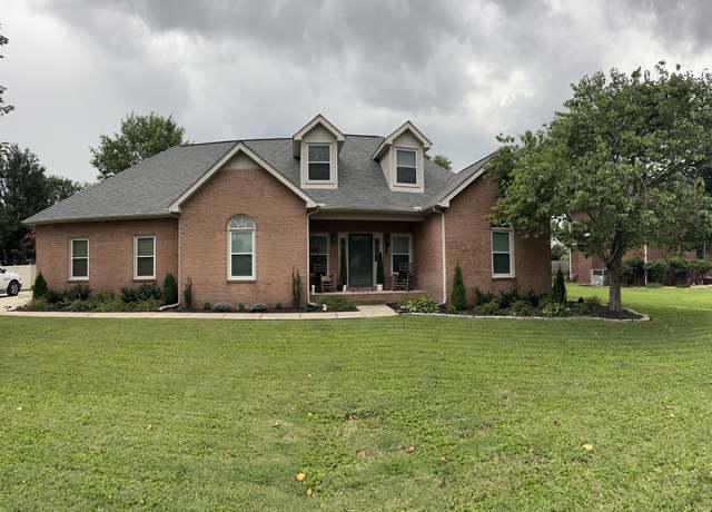 Property at 1831 Pennington Dr, Murfreesboro, TN 37129, 3 beds, 3 baths