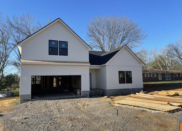 Property at 310 Peterson Ln, Clarksville, TN 37040, 3 beds, 2 baths